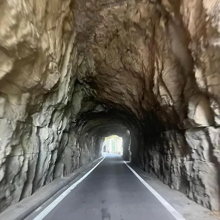 Mobilhome 'sandra ' Lagorce (Ardeche)